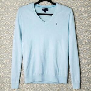 Tommy Hilfiger light blue v-neck fitted lightweight sweater